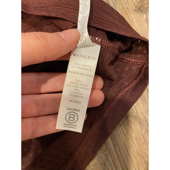 Athleta Womens Chi Dot Mesh Train Tank Top Size Medium - Picture 7 of 12